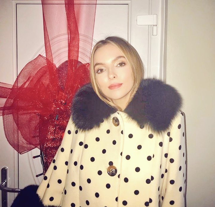 jodiecomerposts's tweet photo. What a cutie https://t.co/75pFfy4MyO