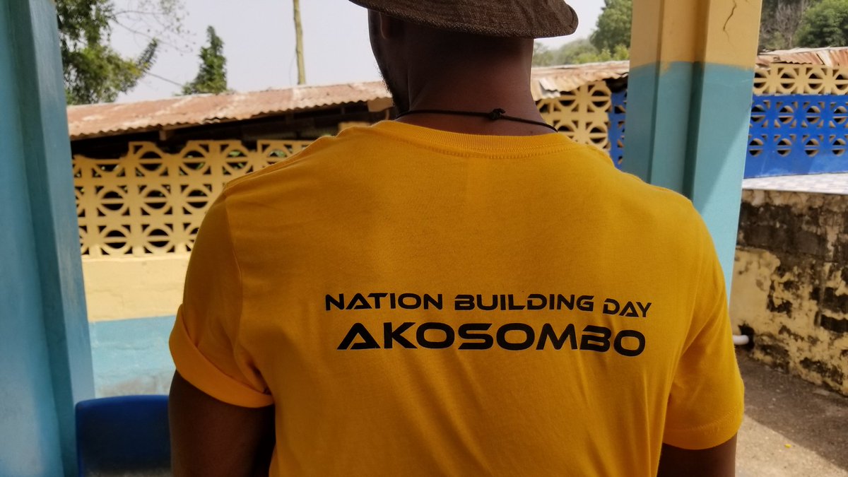 nydjlive's tweet photo. We are out here in Akosombo for #NationBuildingDay Meeting and hanging out with pupils of Wood World Missions Vocational and Technical College #NydjliveMedia Day 1 of Fuse ODG' s TINA Festival. #TinaFest19 #KenteParty # https://t.co/VdKQeFtA16