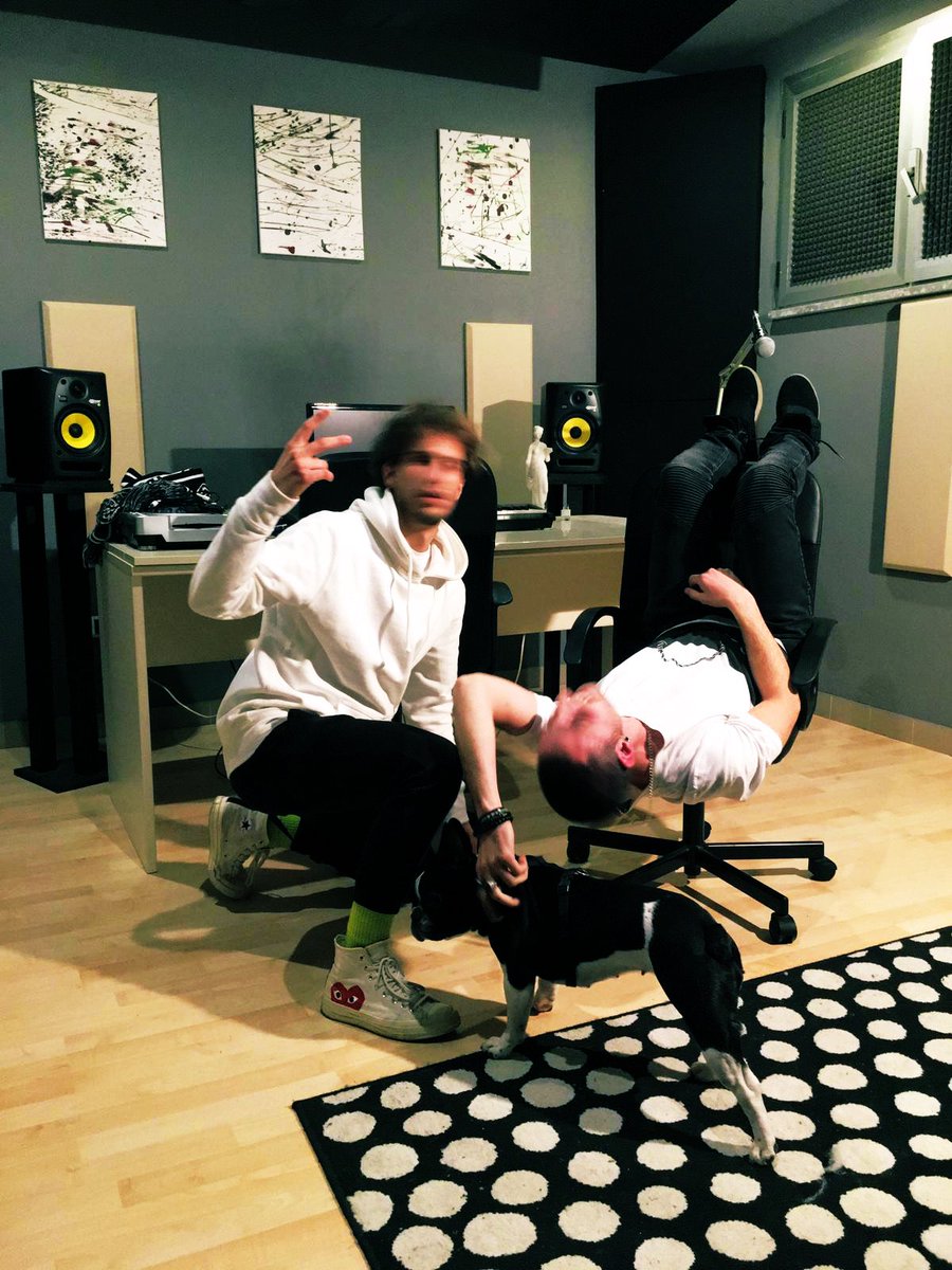Jesters__'s tweet photo. • 2018 u were a good one! We spent the whole year in this studio working on our new sounds, so wait for massive and hot news! Thanks people who helped us to climb the 2018 #minimal and #techhouse #charts 🙏🏻 Hello 2019, we hope it will be full of music! Happy new year folks ♥️ https://t.co/m7LZF1sBV3