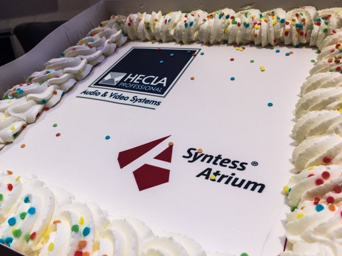 En we zijn live! Het nieuwe jaar (én het jaar waarin wij vieren dat Hecla 50 jaar bestaat), begint goed met een cadeau aan onszelf. Achter de schermen hebben we hard gewerkt om de overgang naar <a href="/SyntessSoftware/">Syntess Software</a> mogelijk te maken. Vandaag is het zover en dat mag worden gevierd!