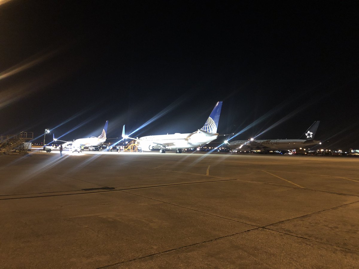 DonaldBeckley's tweet photo. Penn State Charters for Citrus Bowl. @weareunited https://t.co/Tp2ZMf4i6l