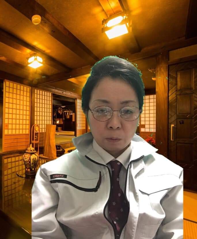 八幡かおる