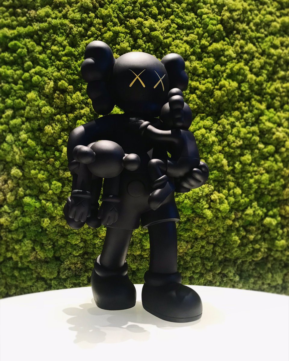 #CleanSlate #Kaws 🖤 carrollart.co.uk