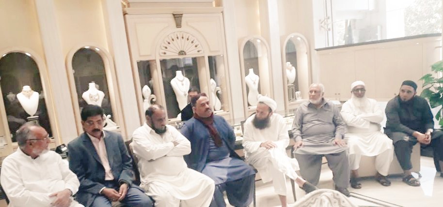 abbasialianjum's tweet photo. #Today @NawabAliWassan attended inaugration Ceremony of the Jewellry shop of two well-known Buisness men Mr. Saleem &amp; Mr. Jaffar where he also Prayed for their bright future at Tariq Road, #Karachi.
@BBhuttoZardari @BakhtawarBZ @AseefaBZ 

@Fida_Wassan https://t.co/m0kDeemew8