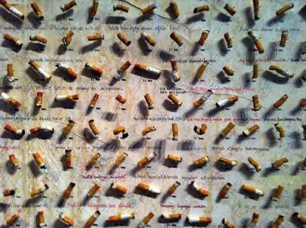 Sevdiği kadının dudaklarına sürdüğü “4213 Sigara İzmaritini “ tek tek toplayarak biriktirmek. 

Orhan Pamuk - Masumiyet Müzesi