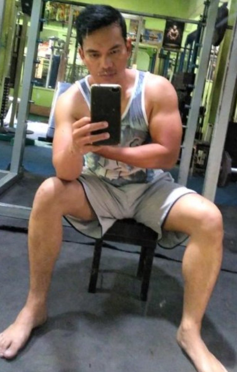 Bulges Of The World™ (@BULGENIC)  X