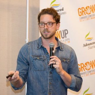 NOW:

<a href="/J_Lizotte/">Jeffrey Lizotte</a> joins <a href="/brandongraziano/">Brandon Graziano</a> to chat about how Canada will deal with legalizing Cannabis edibles. #FarwellShow

bit.ly/1BjFTwg