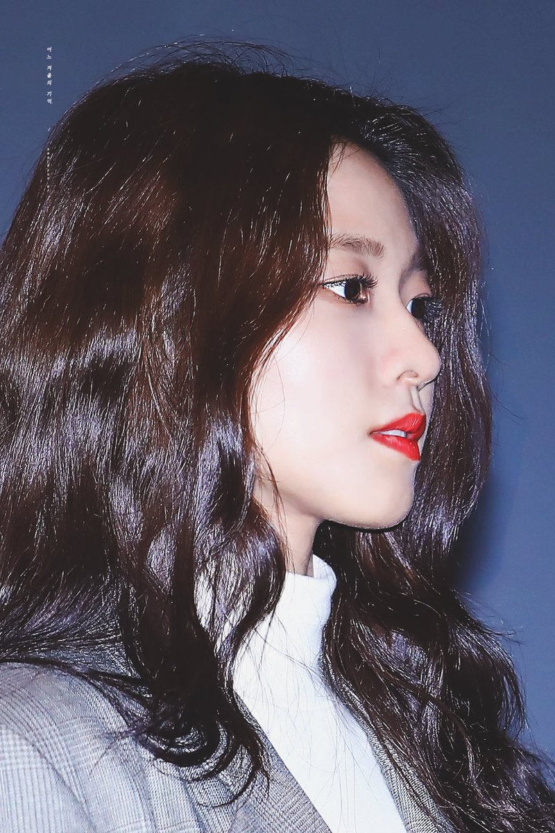 seolhyun_kr's tweet photo. 설현아, 25번째 생일 진심으로 축하해💓💓#HappySeolhyunDay #설현아생일축하해 https://t.co/fKF4QYAyoa
