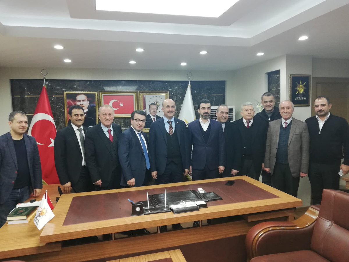 Cumhurbaşkanımız Sn. @RT_Erdogan’ın tensipleriyle <a href="/Akparti/">AK Parti</a> Batman İl Başkanlığı’na atanan <a href="/aakifgur/">Av.A.Akif Gür</a> kardeşimi ziyaret ettik. Batman için gece gündüz demeden çalışacağından şüphem yoktur. Kendisine Rabbimden muvaffakiyetler diliyorum.