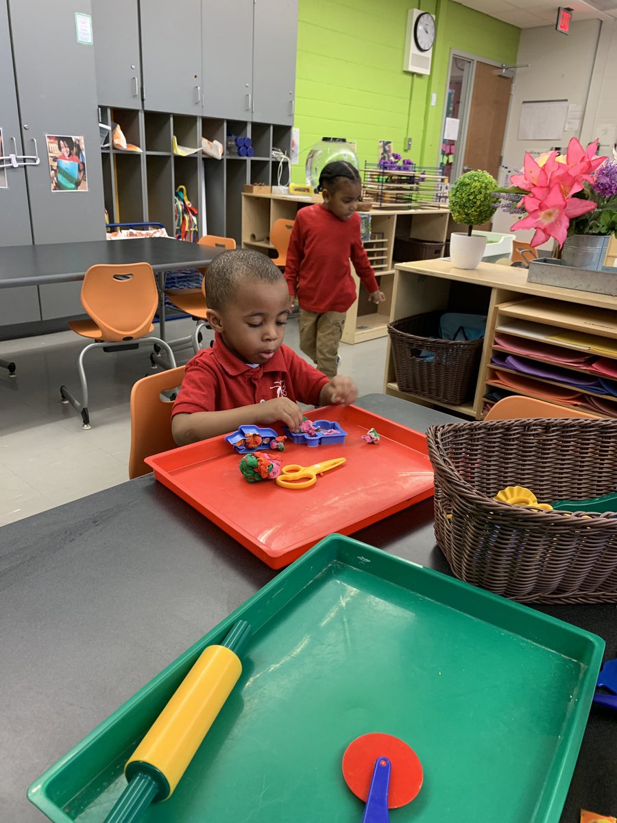 prek3love's tweet photo. Create with your heart; build with your mind https://t.co/l1KSCEPkRW