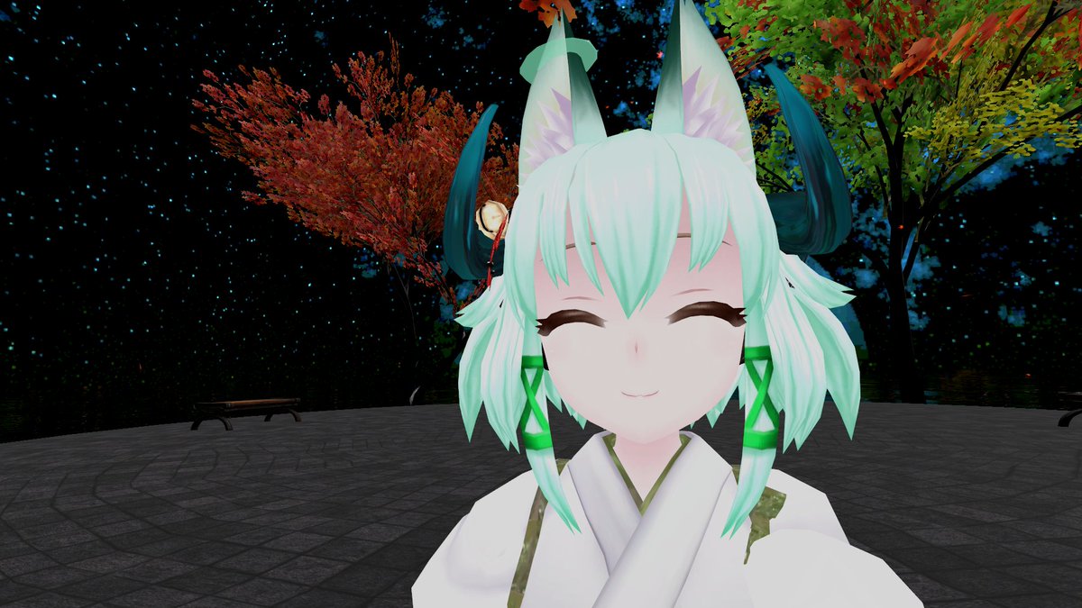 昨年は定期メンテナンスツイート忘れてた。昨年と合わせてあけおめことよろです。VRChatやってる人は向こうの世界で会っているかもしれません。これはその世界での自撮り。ヘッドマウントディスプレイとトラッカー着用しておじさんが異世界転生して美少女になるやつやってます。