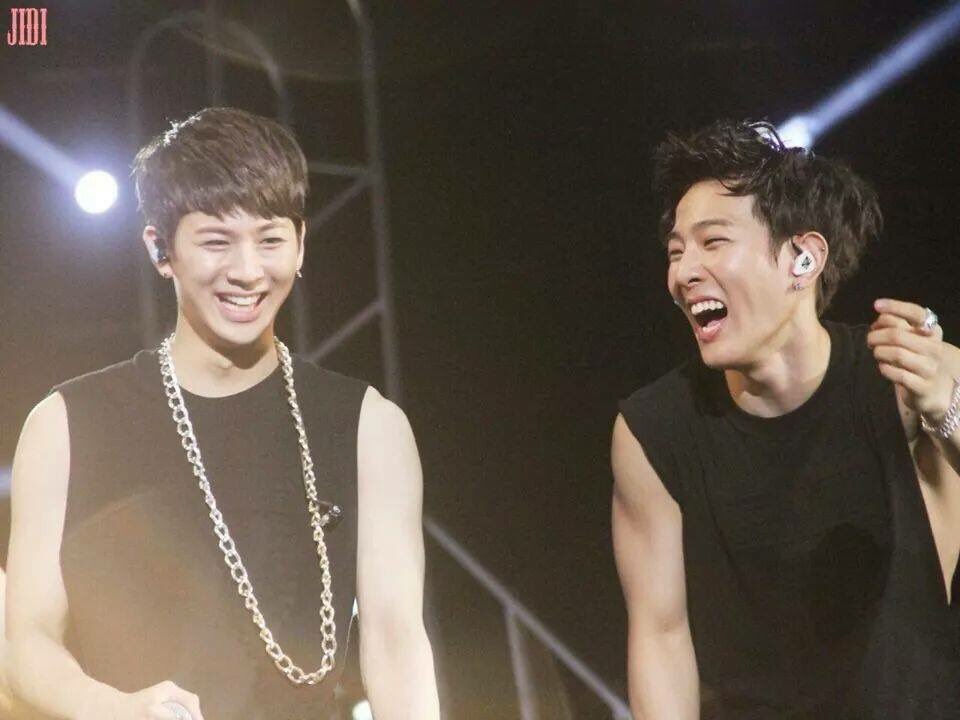 RanLe96's tweet photo. #DancingDonghyukDay
Happy birthday!!! 🎂🎂🎂Best wishes for you! Healthy, happiness and successful!!! Love you ☘️😘💚 https://t.co/D0NBcQgCQP