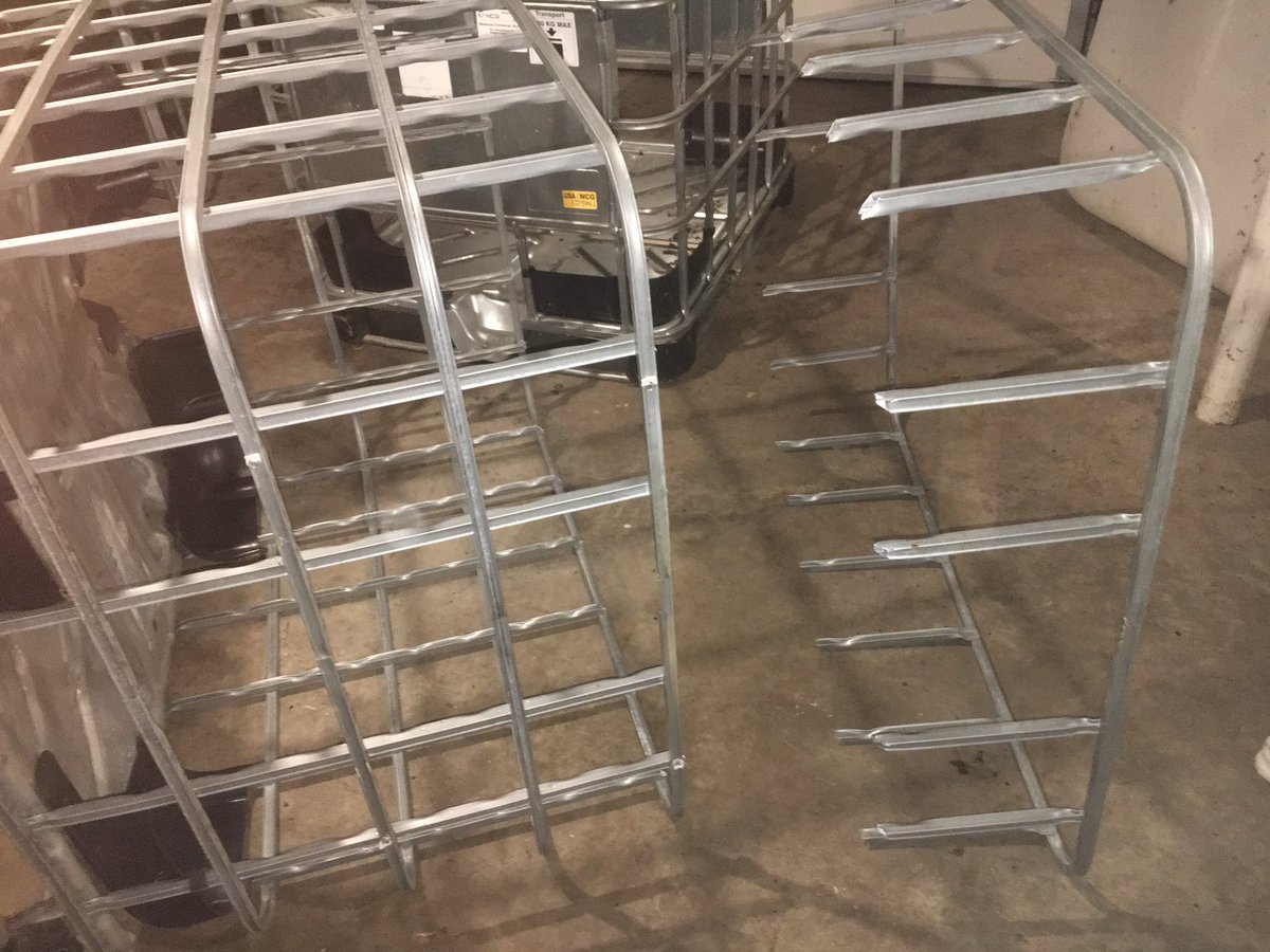 WormaCulture's tweet photo. Removed our Urban Worm Bags from the shop while redoing our workspace. Building a multipurpose castings table and workbench. Love a fresh start in the new year! 👍💪

... Have 18 Urban Worm Bags and 10 Worm Inn Megas for sale. Message us if interested. https://t.co/GbJiwRQYJQ