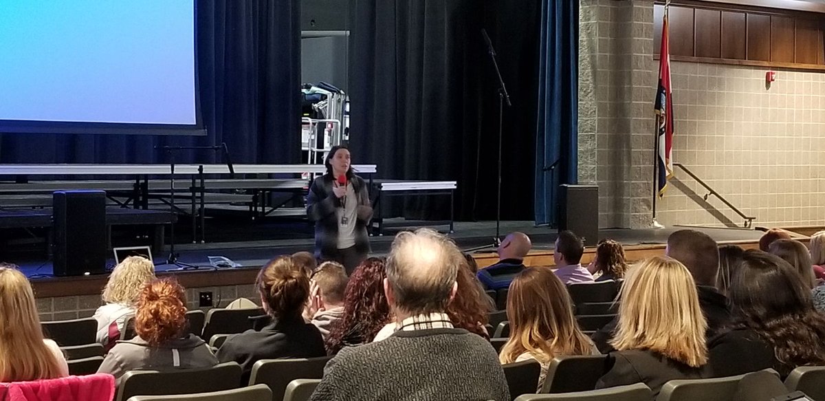 TBHSPrincipals's tweet photo. Teachers were busy today preparing ourselves for the return of our students: FedEx Day, Teacher Share Out, Trauma Training. We are ready! #something2postabout https://t.co/oTOqXuk9FL
