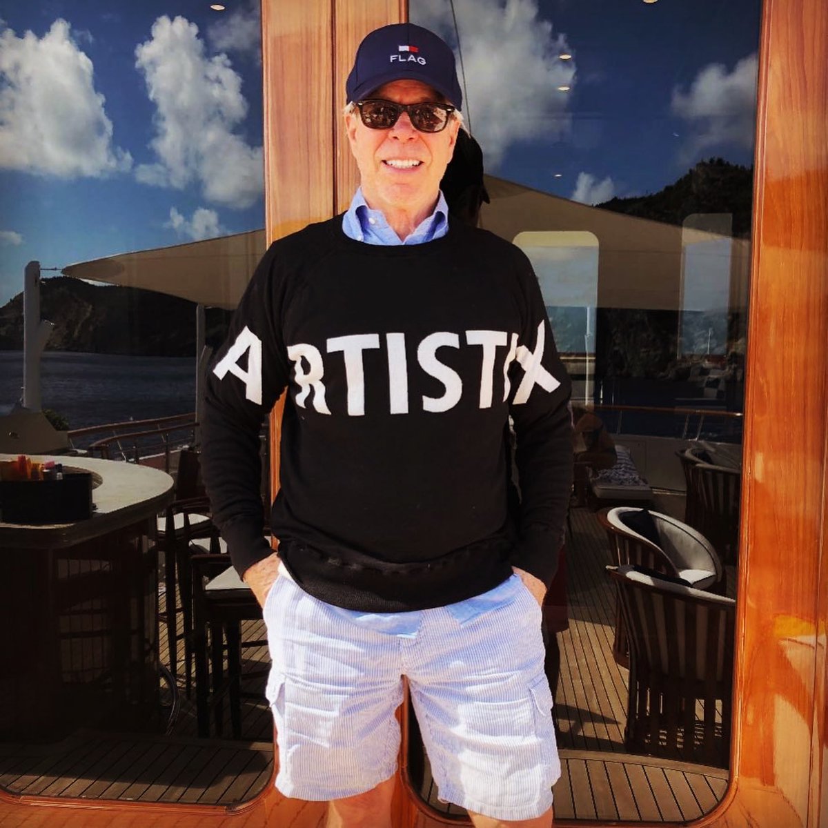 charliiTV's tweet photo. : “Appreciate the support. 🙏
Tommy Hilfiger”
https://t.co/5u2cFBkME7 ....
#repost from #Artistix by #GregPolisseni & #AndyHilfiger ・・・
.
.
.
@ArtistixFashion
#artistixfashion
#tommyhilfiger
#cfda ✂️
FAMILY FOREVER❤️ https://t.co/fZGnZDMfvh