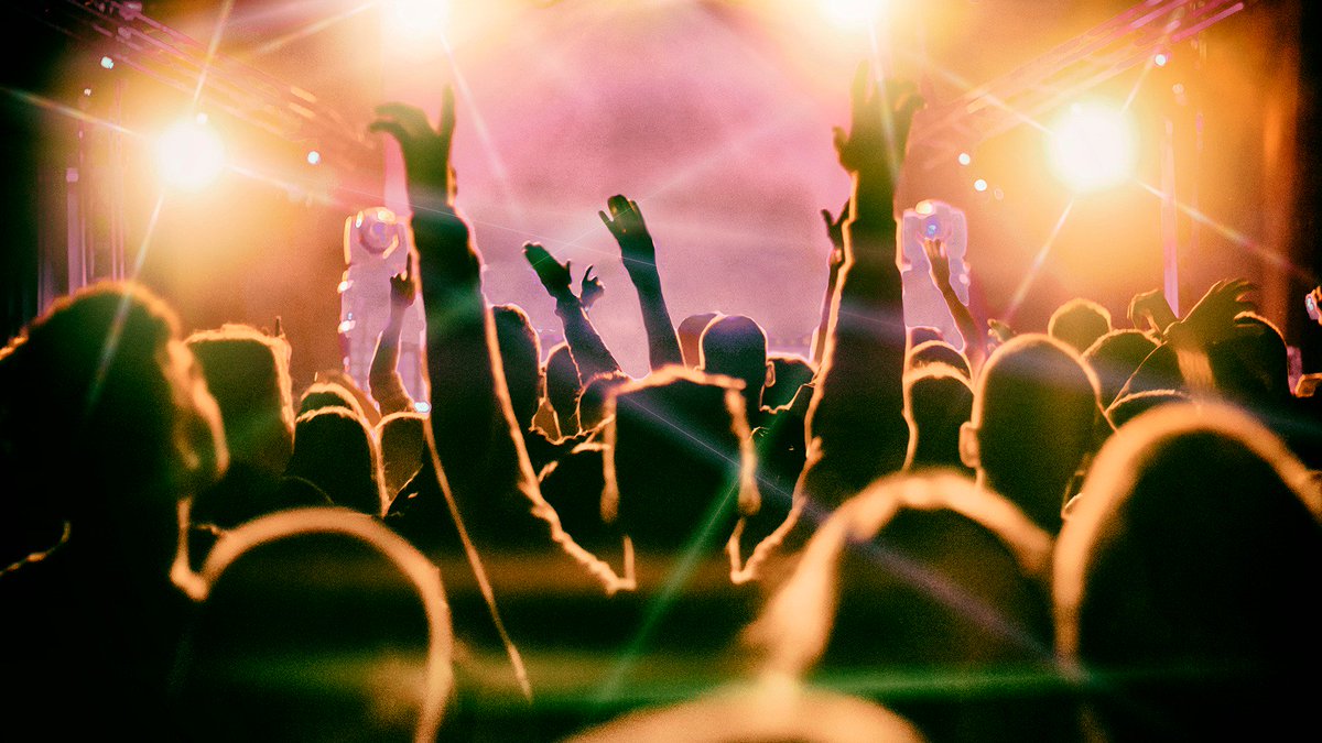 cmualumnihouse's tweet photo. Learn how to stand out among high caliber candidates! Join us on 1/10 for the #CMUConnect webinar: Networking Like a Rockstar Part II. Register now to discover your inner #networking #Rockstar: https://t.co/iE7PhBzoSo
#iamcmu https://t.co/WXUemRQKdH