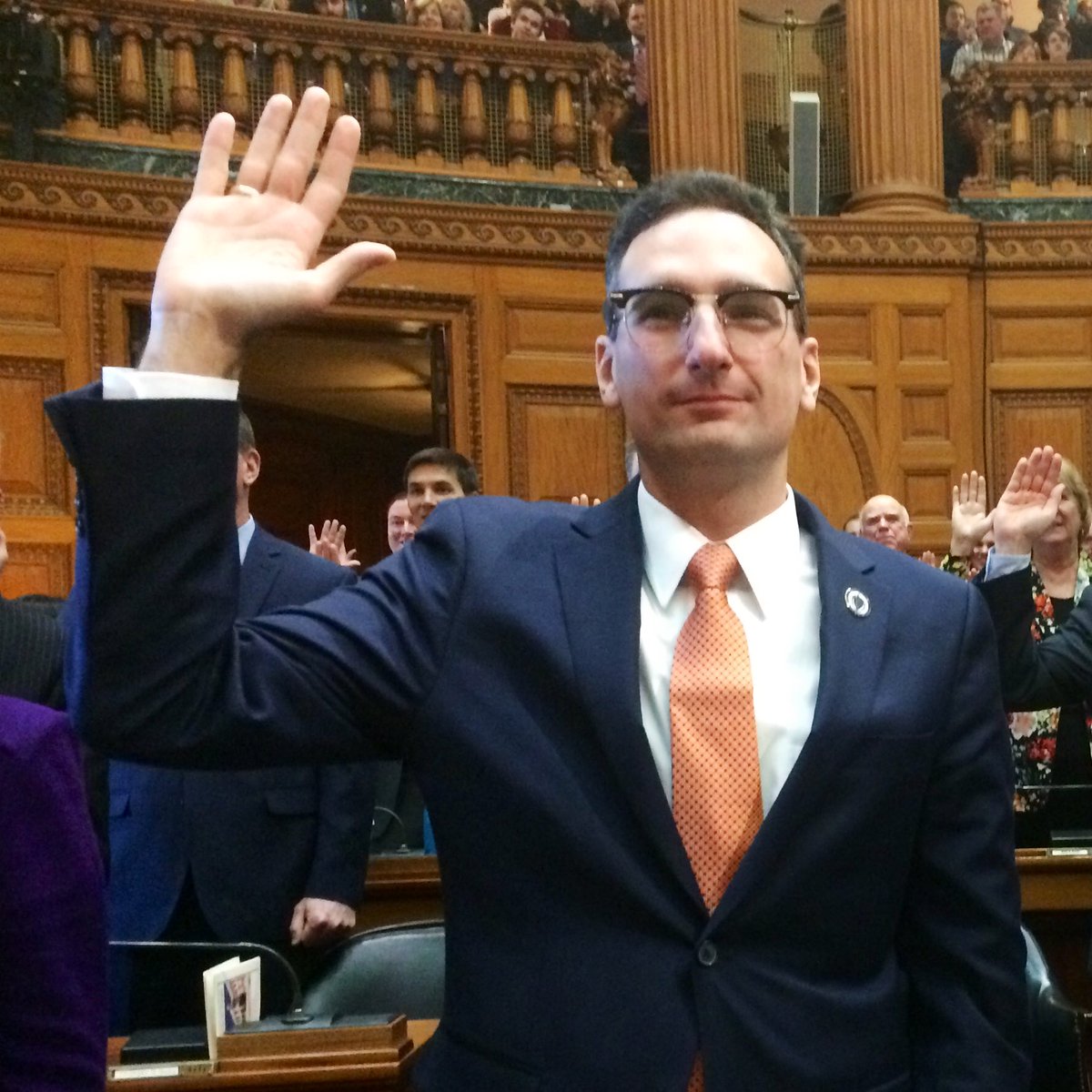 TommyVitolo's tweet photo. I, @TommyVitolo do solemnly swear that I will bear true faith and allegiance to the Commonwealth of #Massachusetts, and will support the Constitution thereof. https://t.co/2QqIBT62r1
