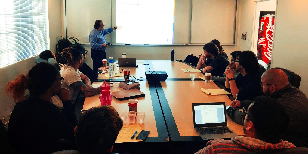 DigiStreami's tweet image. Last week, our DigiStream Los Angeles office held an in-house work comp training presented by the IEA (Insurance Educational Association). We like to ensure our investigators are very knowledgeable about the industries we provide services for. #WorkCompWednesday #investigations
