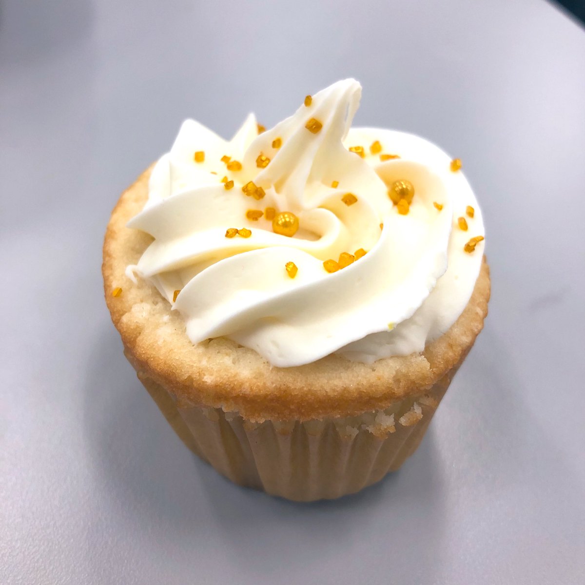 My first time making Champagne Cupcakes 🍾🧁 from @RosannaPansino ‘s Baking All Year Round! Huge hit in the office! #NerdyNummies #ChampagneCupcakes #HappyNewYear2019