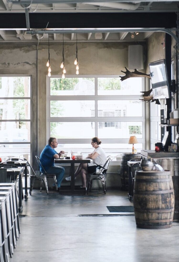 EightRowFlint's tweet image. In case you missed it, we have NEW hours this year 🎉
Sunday - Thursday: 11 am - midnight
Friday &amp;amp; Saturday: 11 am - 2 am

Our new 11 am opening hour on the weekdays gives you 15 more hours of #WhiskeyBeerTacos every week. We trust you’ll make the best of ‘em.
#HoustonHeights