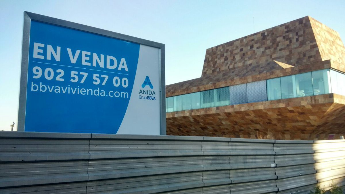 comudelleida's tweet photo. Caldria molt espai per enumerar la llista de fracassos i despropòsits. Ànims, que els queda ben poc #PSCFail #lleida https://t.co/nek0cVrPt4