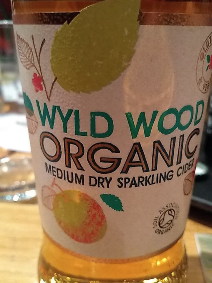 SustainEms's tweet photo. @Oxford_Susie @IFarmers @CiderRuss The cider is dry - surely that counts? https://t.co/01uTJuIQrt
