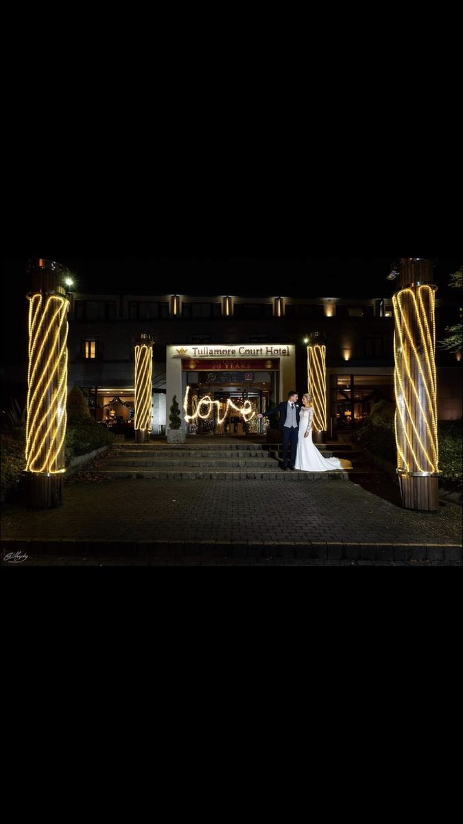 diverkeeper16's tweet image. Happy new year folks , an amazing few days with family and friends. One we will always remember. Thank you . #Mr&amp;amp;mrsG #thegarrys 💚💛