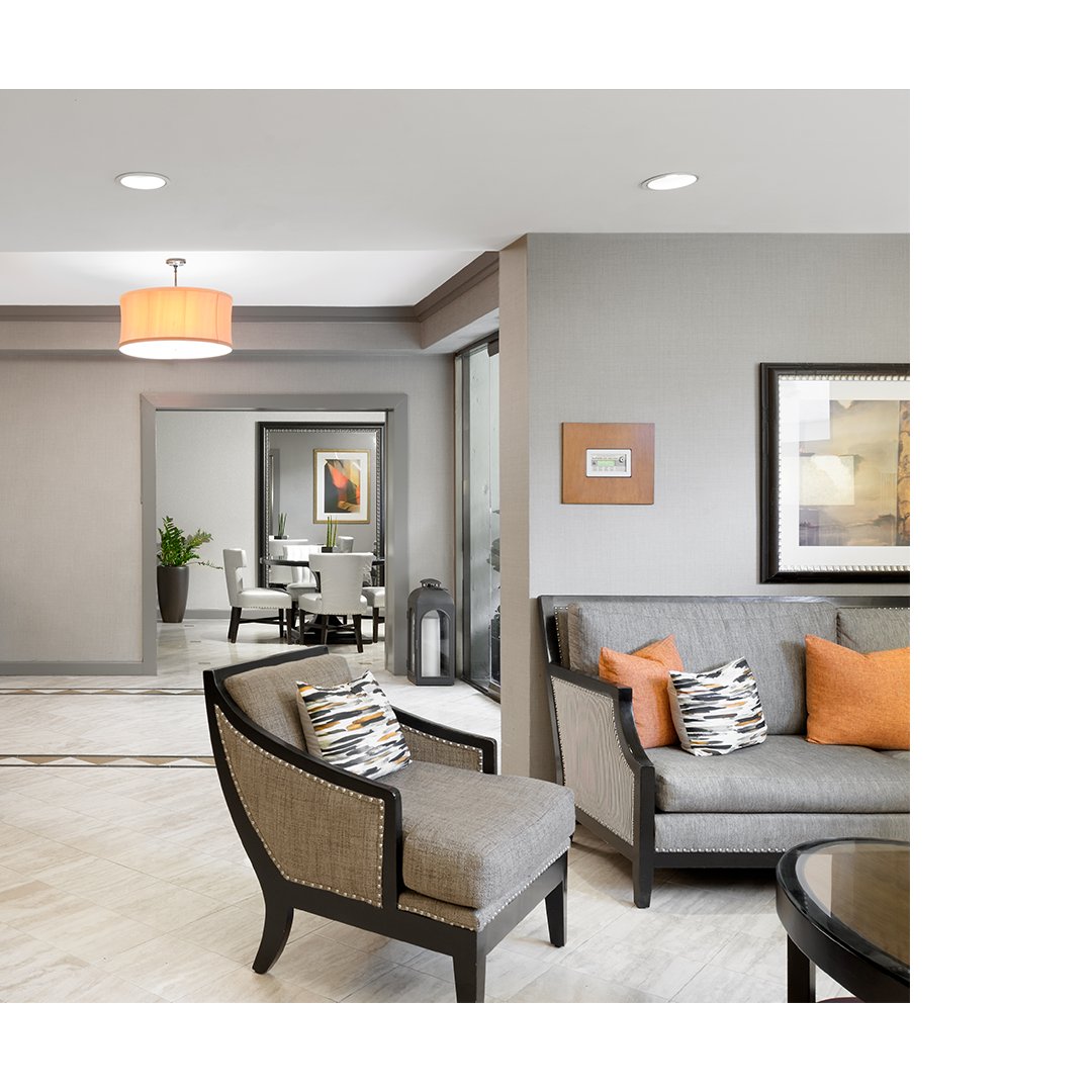 LeParcSuite's tweet photo. Welcome to your productive new year. Get in touch to plan your next creative session, networking reception, or business negotiation in our smart gathering spaces. https://t.co/OXd7bWhJ3c