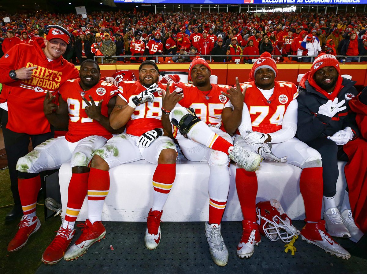 Chiefs's tweet photo. RT for our guys up front!

#ChiefsKingdom https://t.co/9qbGEOI72R
