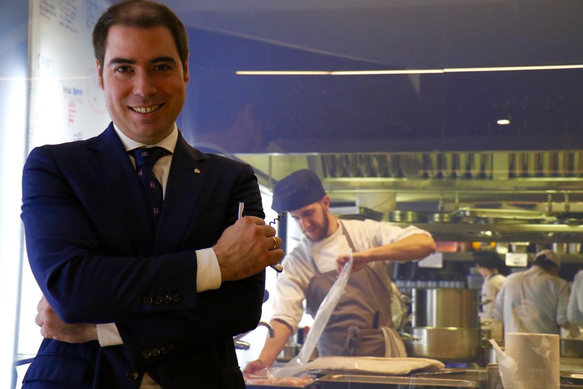 Desde El <a href="/cluballard/">El Club Allard</a> brindamos por un muy feliz y prospero Año Nuevo 2019. Nuestro sumiller Alvaro Prieto ha seleccionado algunos de los mejores vinos del mundo para brindar durante 365 días acompañando los platos del reconocido Chef Jose Carlos Fuentes.