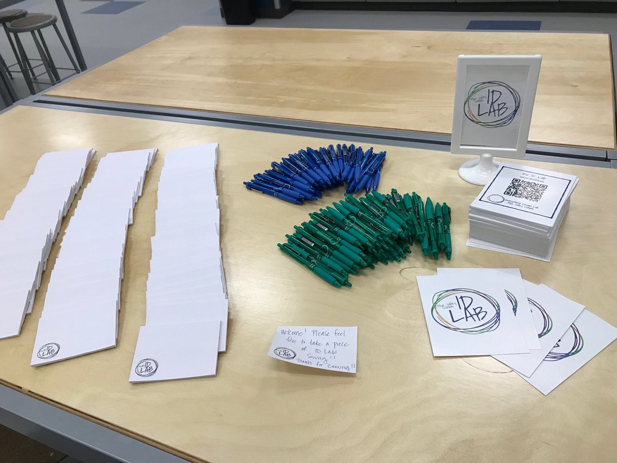 KellyWessel's tweet photo. ID Lab Swag!!! BV Staff - Come to the ID Lab Open House Jan. 3 or 4th - check out this amazing learning space & pick up an ink joy pen or new sticky pad! Hilltop Learning Center, 2nd Floor, 7:30-4:30PM. #BVIDLab #freestuff https://t.co/qILCaBU4xe