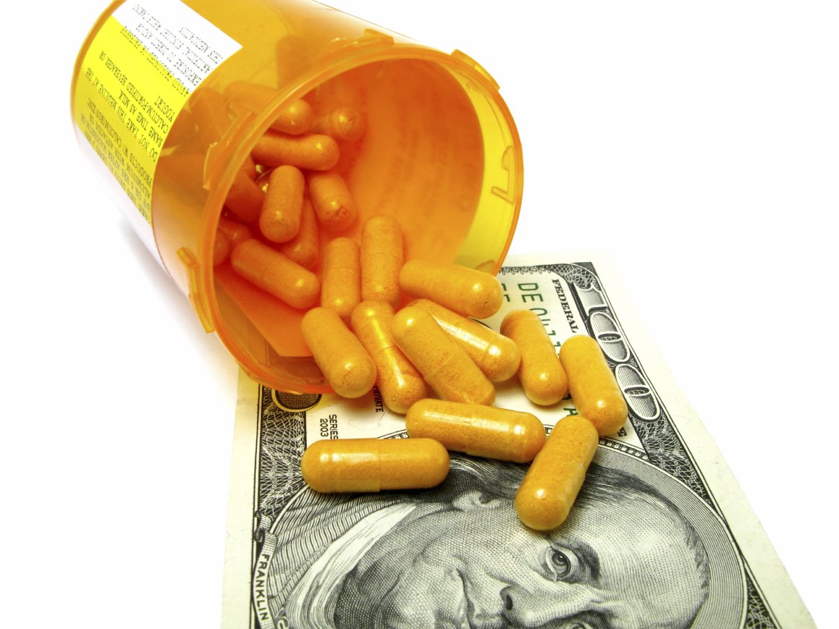 340BHealth's tweet photo. Now that it is 2019, @HHSGov regulations have taken effect to ensure #BigPharma companies must be transparent and are held accountable for overcharging for #340B drugs. https://t.co/P1JuKPCyVt https://t.co/Swcd8YKjNb