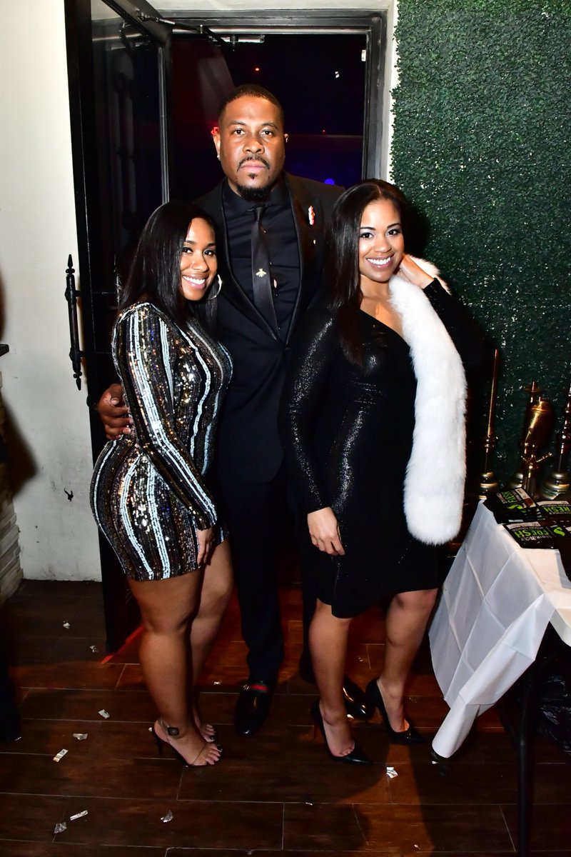 Drizze_inc's tweet photo. 2019 VIBE! https://t.co/8hJZ9t6A5M