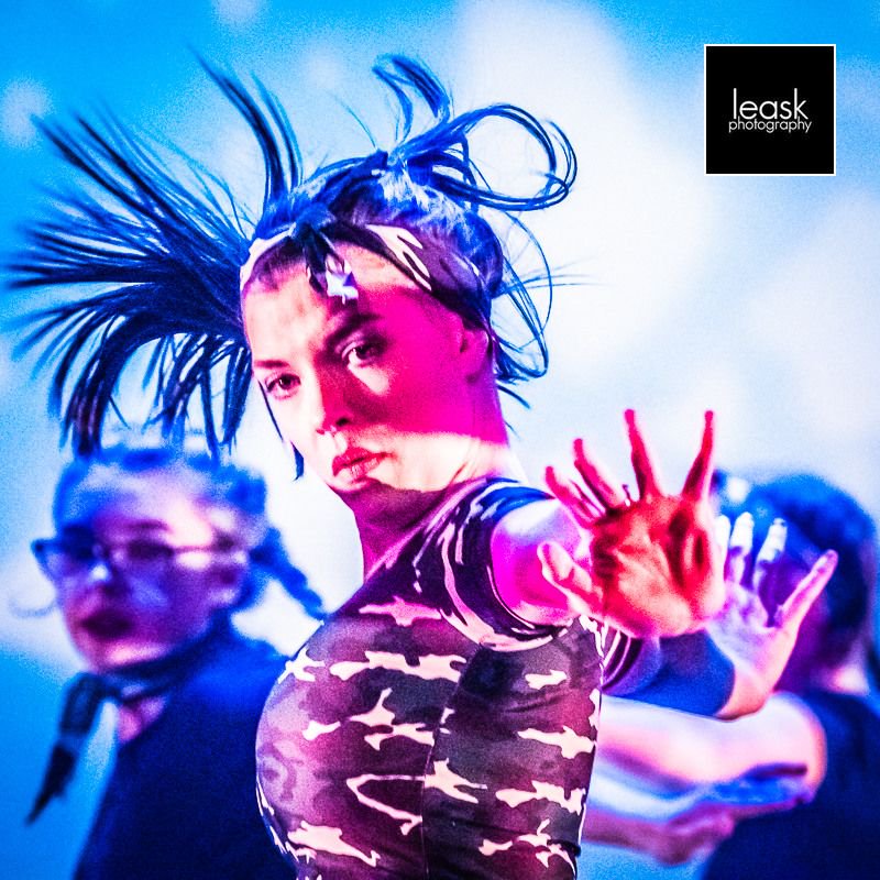 LeaskPhoto's tweet photo. For #12daysofchristmas I'm sharing some of my favourite shots from 2018. This photo is from @fvsdc's 2018 competition. I'm currently taking bookings to shoot shows and competitions in 2019 - get in touch for details!
#dancephotography #dance #dancedisplay #dancerecital https://t.co/7YUsrgjsyu