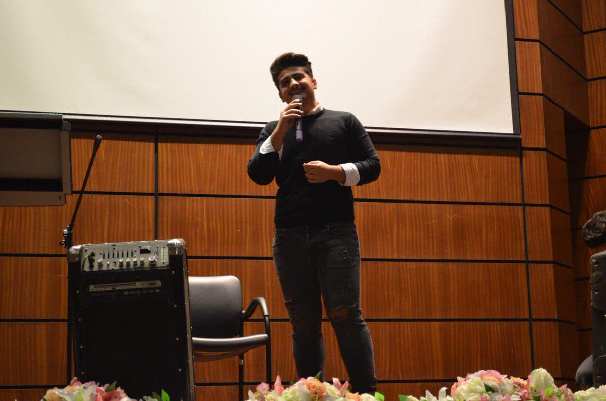 ARTS_AOU's tweet photo. 2

من صور فعالية نادي الثقافة والفنون
AOU GOT TALENT
المقامة في الجامعة العربية المفتوحة
‘
‘
‘
🎤🎬🎻🎸🎼🎭🎨
#AOU
#AOUKW
#ARTS_AOU https://t.co/UsIdMrYox4