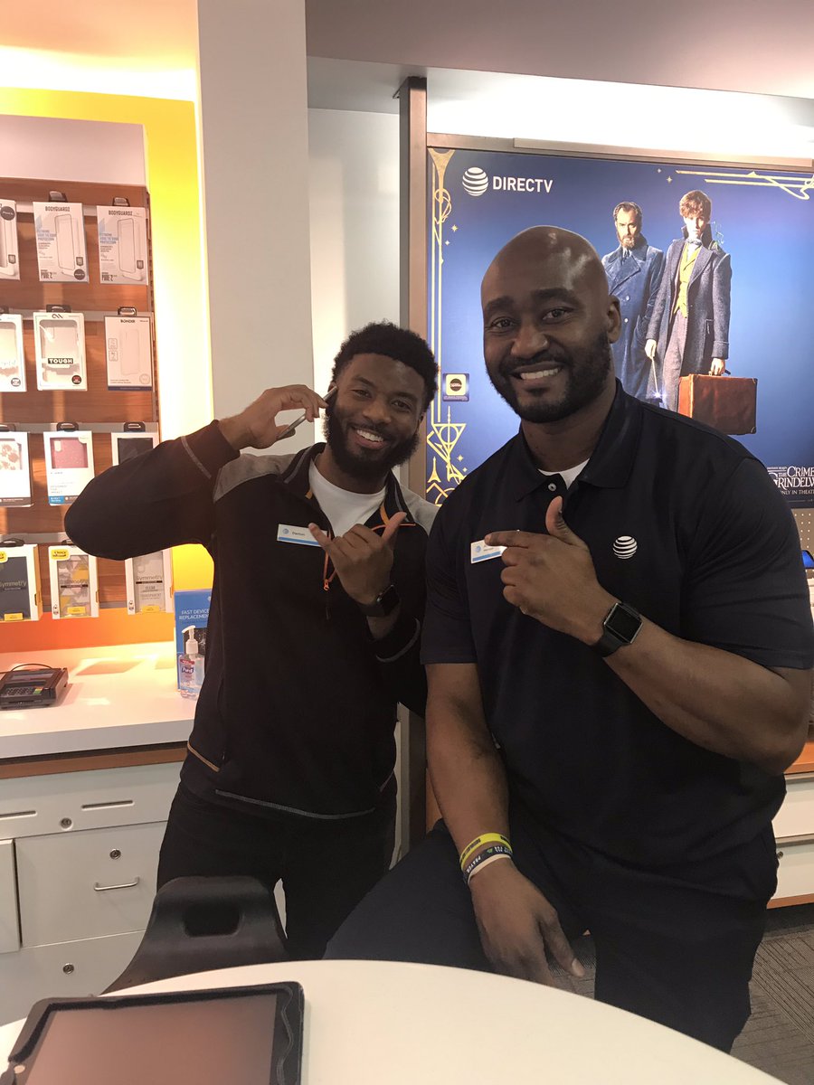 Damon kicking his month off with Premium Double! #CharLit  #RodgersTHAT <a href="/MarqRodgers/">Marq Rodgers</a> <a href="/404girl/">Betsy Francis</a> <a href="/a/">Ani</a>