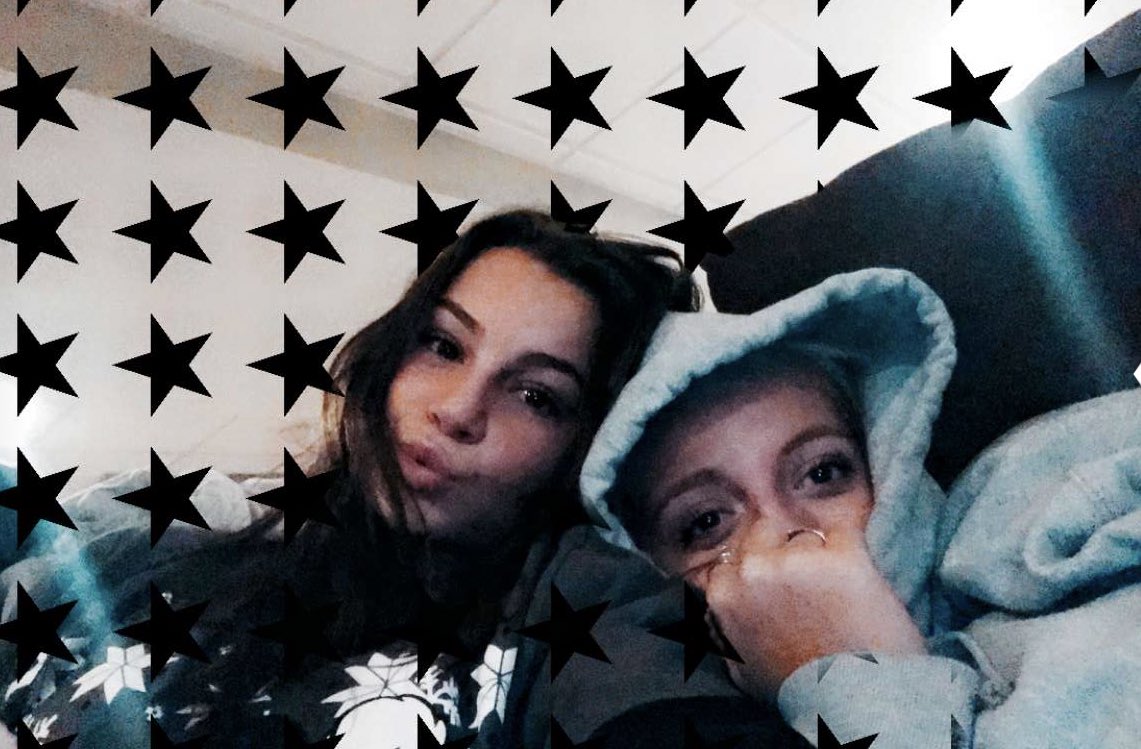 _567k8_'s tweet photo. happy bday @hlorenzo10!! i hope u have a super day with lots of nuggets and khalid 💖🤩🌈🥰🐔 love uuu (p.s i hope u left blueberry in 2018🤬) https://t.co/X29wmxSsDW