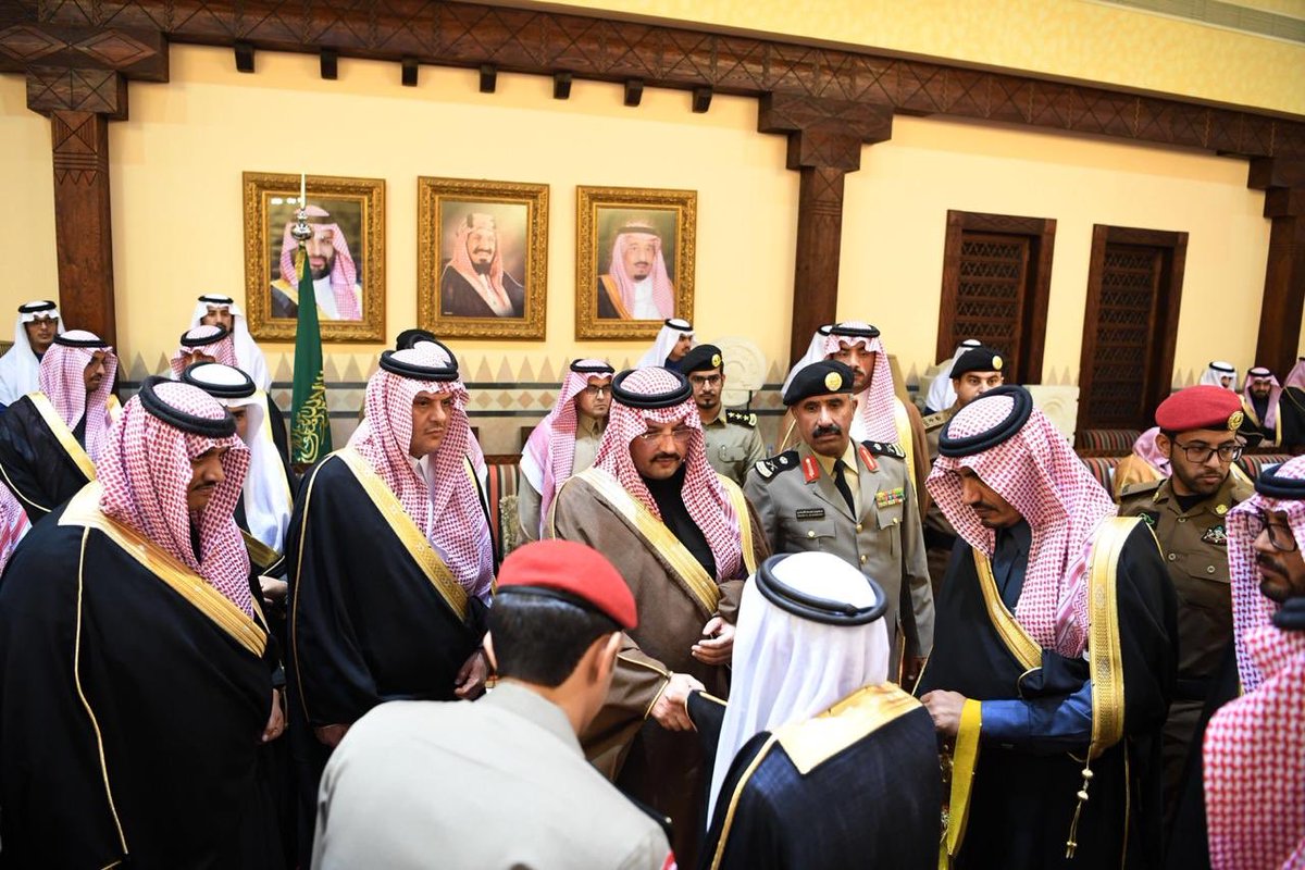 emartasir's tweet photo. الأمير #تركي_بن_طلال بن عبدالعزيز أمير منطقة #عسير  ، ستشهد المنطقة وبتوجيه ولي الأمر تحولاً غير مسبوق ، يتـحـقـق مـن خلال العمل بروح الفريق الصادقة ، وأبوابنا وعقولنا مفتوحة للجميع . https://t.co/wfl1TUQpsq