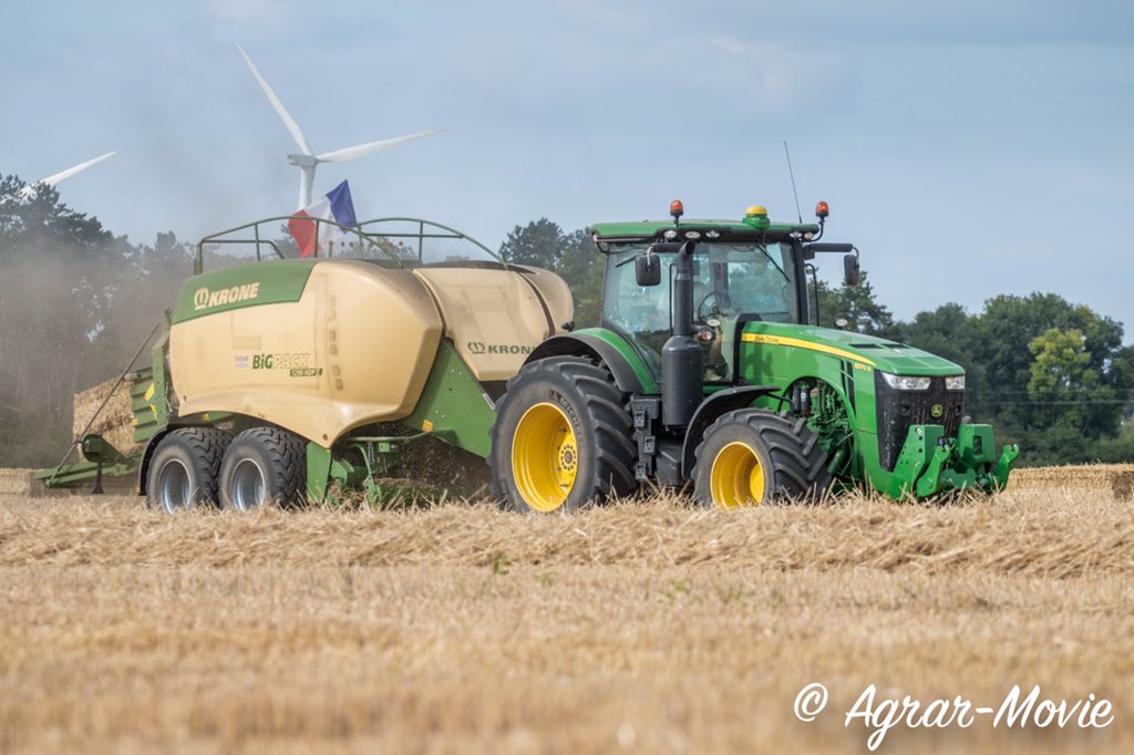 AgrarMovie's tweet photo. John Deere 8370r &amp; Krone HDP II https://t.co/u57DLP4f30
