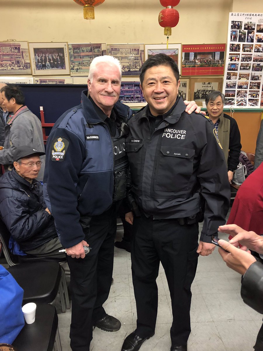 gm1168's tweet photo. Metro Vancouver Transit police working closely with their VPD partners https://t.co/Od3c0rqwxA
