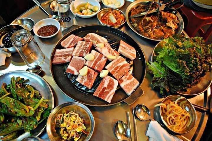 bookofbanat's tweet photo. samgyupsal. https://t.co/B4fKbxMCeF