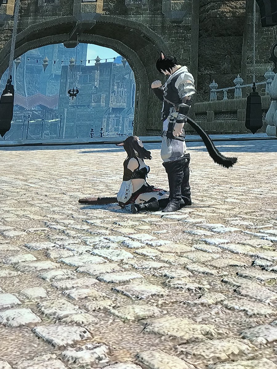 TheColorclash's tweet photo. https://t.co/5QMfBOsbXS come join us ! Our awkward Green bean is streaming #SmallYouTubeArmy #FinalFantasyXiv https://t.co/3Au8U5B2wk