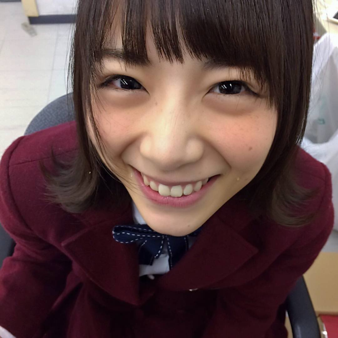 素人 顔アップ / X