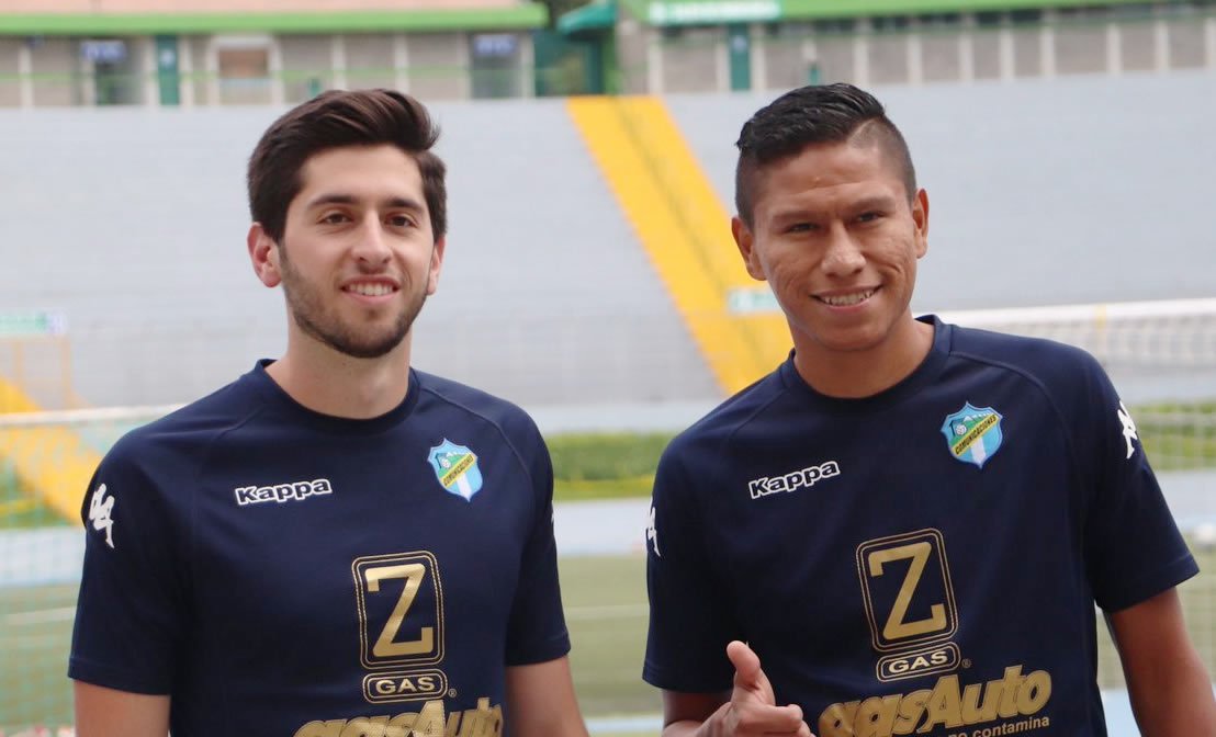 camerinocrema's tweet photo. ▶️Las dos altas de Comunicaciones para el Clausura 2019.  

✅Nicolás Samayoa - Defensa - Defensa / 23 años
✅Jorge Mario "el flaco" Ortíz - Delantero / 28 años

Foto: @EUDeportes https://t.co/UA9vPGNejf