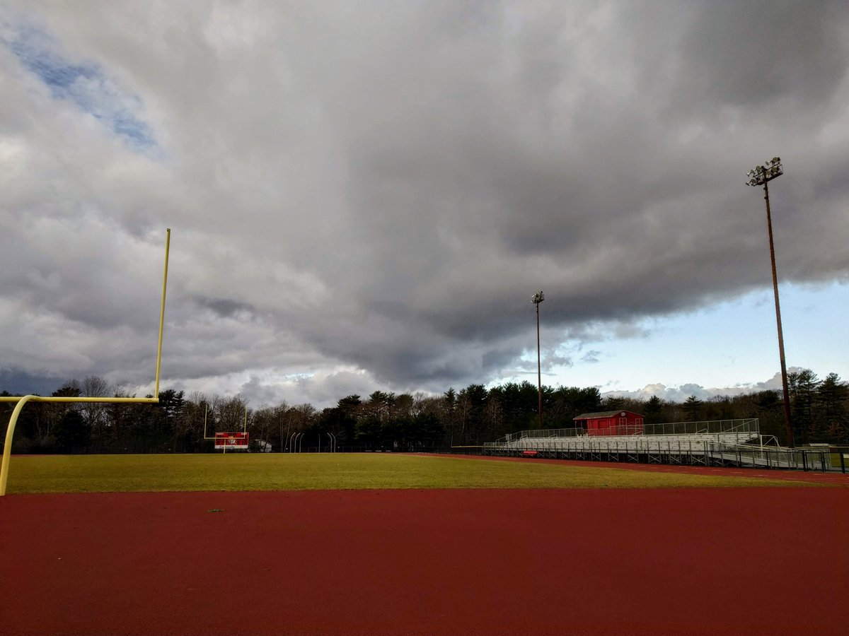 IsEnvironment's tweet image. What a great day for a walk!  Keep Our Environment clean! Who agrees with me?
@GinaRaimondo @SerpaPserpa2004 @SenWhitehouse @AllanFungRI @StephMachado @AllanFungRI @MikeWChip @OBrien2018forNP @repmorgan @Blake_Filippi @SenJackReed @RepRuggiero @SenLynchPrata #OurSkyy #climate