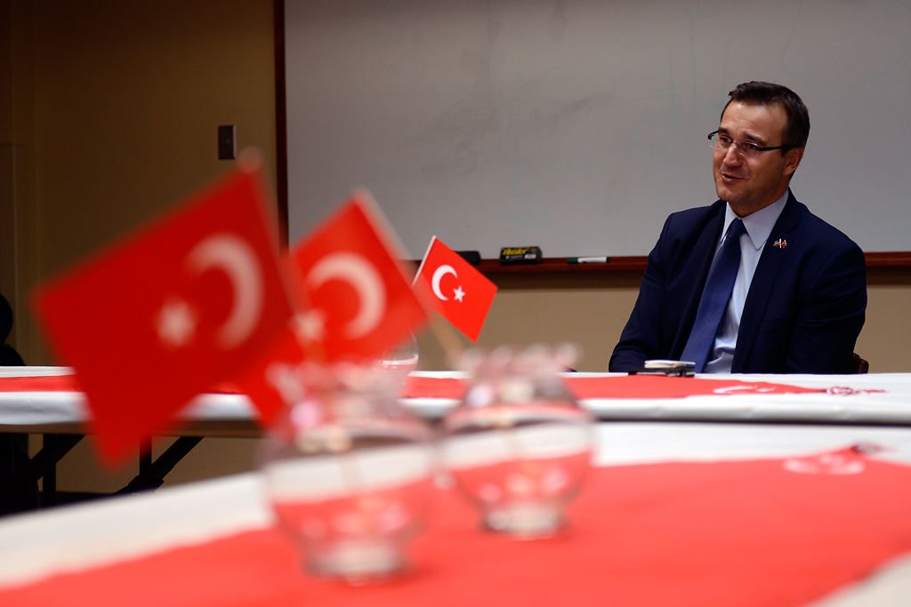 Chicago Başkonsolosu Acardan sosyal medya paylaşımı: Kes lan FETÖcü 22