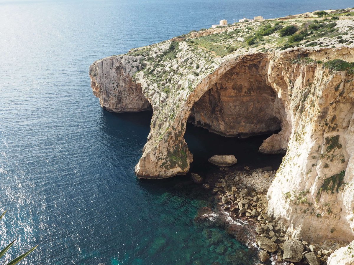 m02pi's tweet photo. ヒロキの留学先のMalta🇲🇹
海綺麗すぎ！！！
街並み可愛すぎ！！
イタリアン料理うまうま〜🤤 https://t.co/5wqOwOmsy4