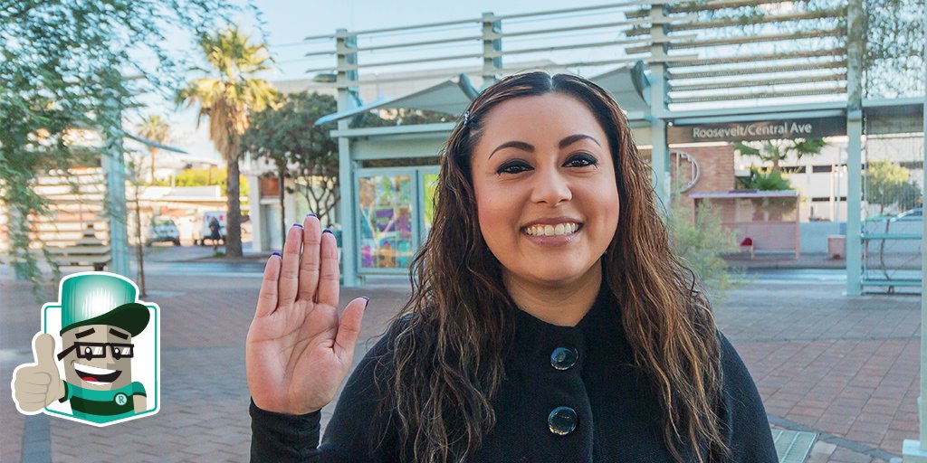 RideLikeRight's tweet photo. Check off the easiest resolution of the new year by pledging to #RideLikeRight https://t.co/5iDbsVHSnI Have a happy and healthy 2019! 🎉
#RespectTheRide #PhoenixLightRail @valleymetro https://t.co/jau9q9PFNQ