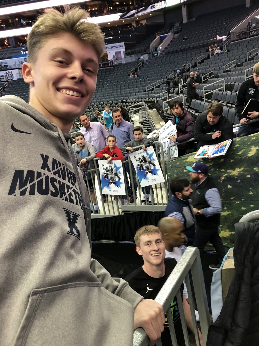 Just met my favorite Xavier player of all time at his NBA debut game!! @jpmacura thanks for stopping by!! #identifyyourself