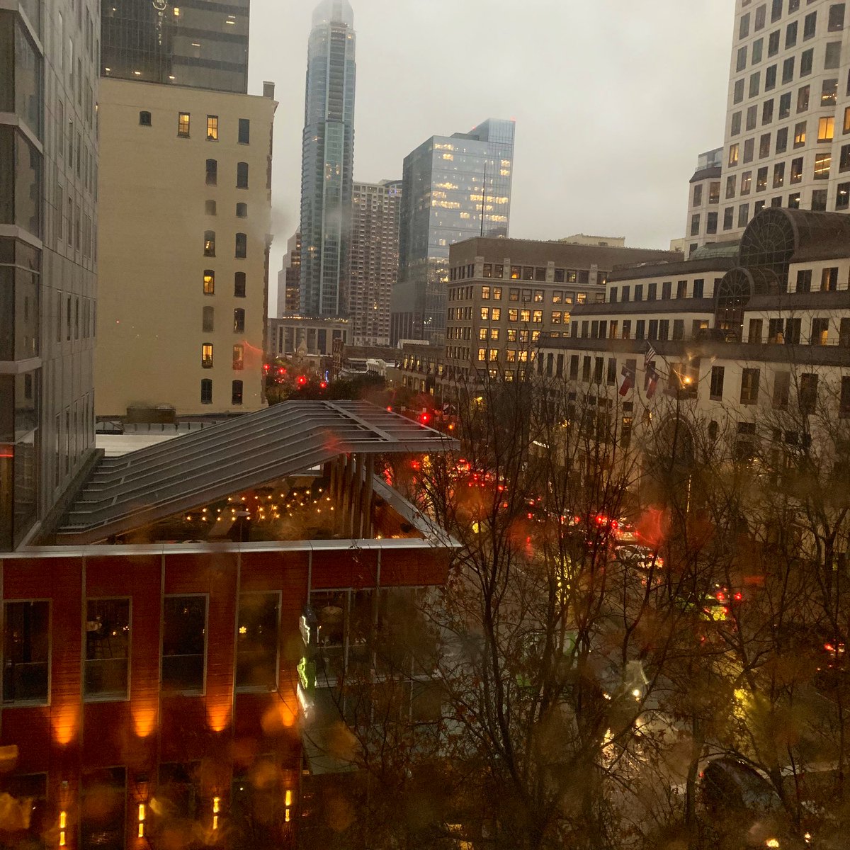 speduc8tor's tweet photo. @sfloresRRISD #SimplePleasures #RainyDay #CityView #BreakDay #NuffSaid https://t.co/LVkm0shvEz